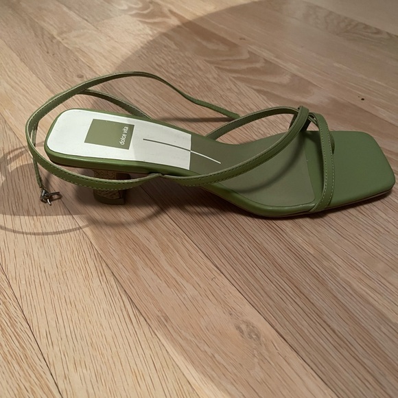 NEW-Dolce Vita Green Strappy Sandals with Medium Heel - Picture 3 of 5